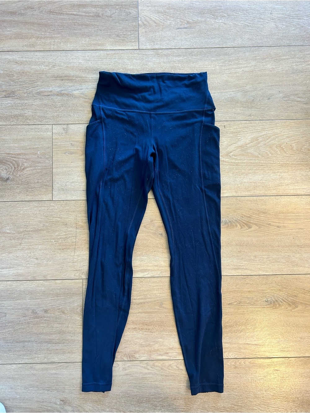 lululemon athletica Align Leggings | Navy High-Rise W Pockets | Size 8 - Picture 6 of 6